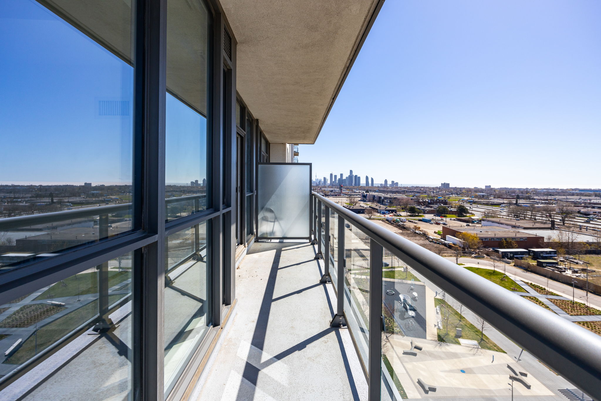 Toronto property showcase — delivered property photograph 24