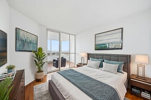 _DSC6031 virtually staged.jpeg