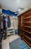 Master Closet 1