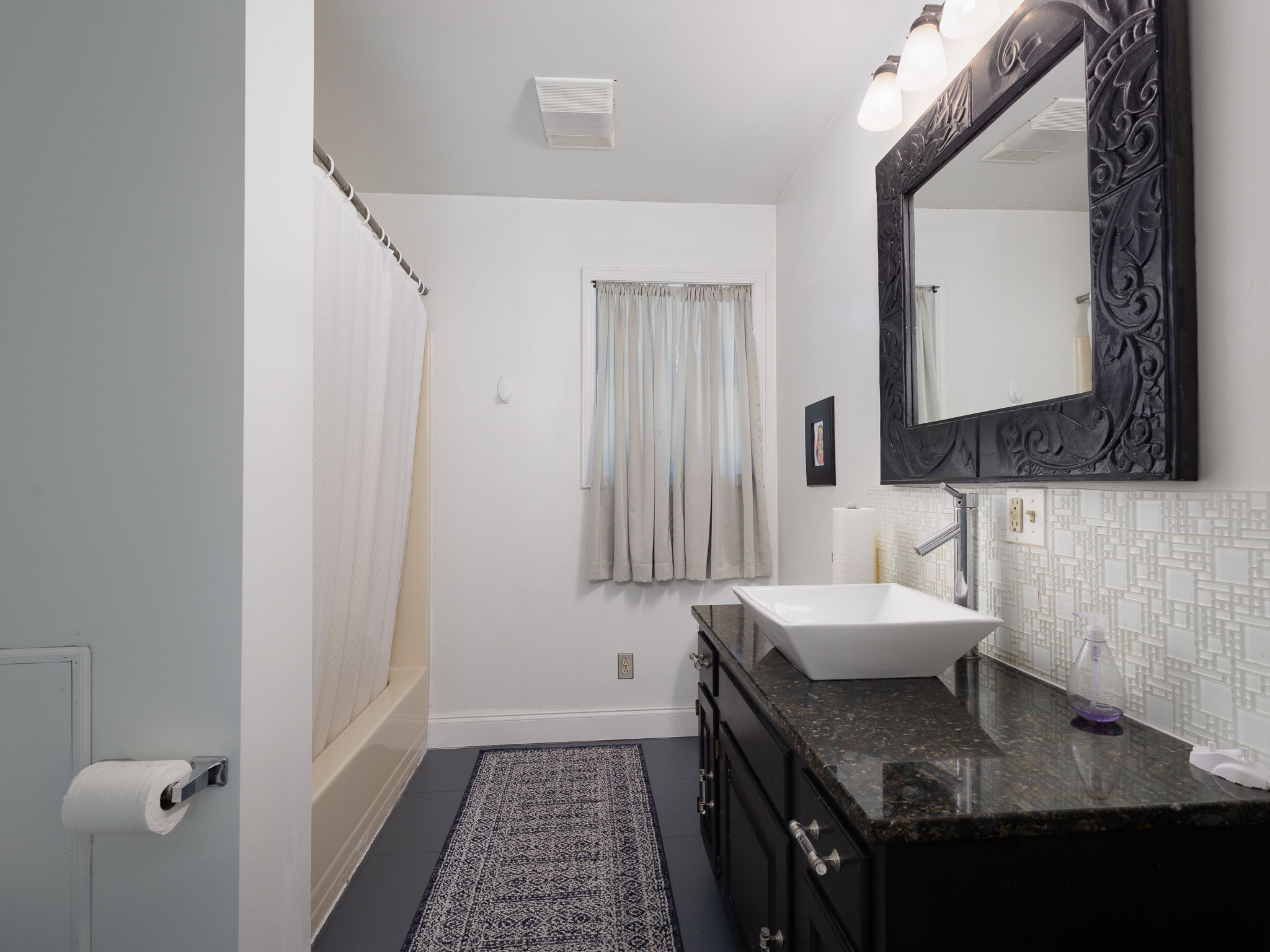 150 Bishop St-20