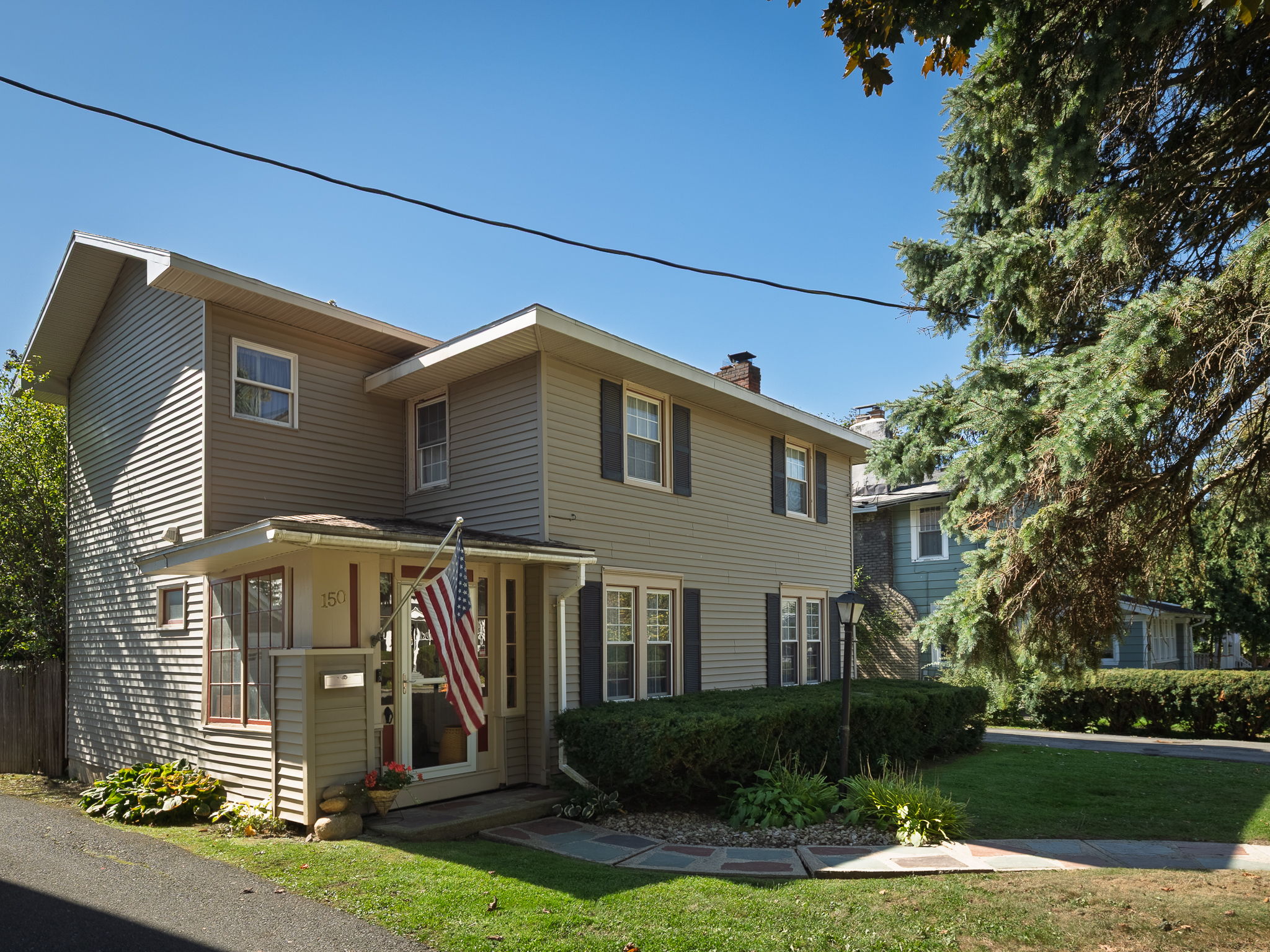 150 Bishop St-31