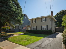 150 Bishop St-1