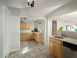 150 Bishop St-11