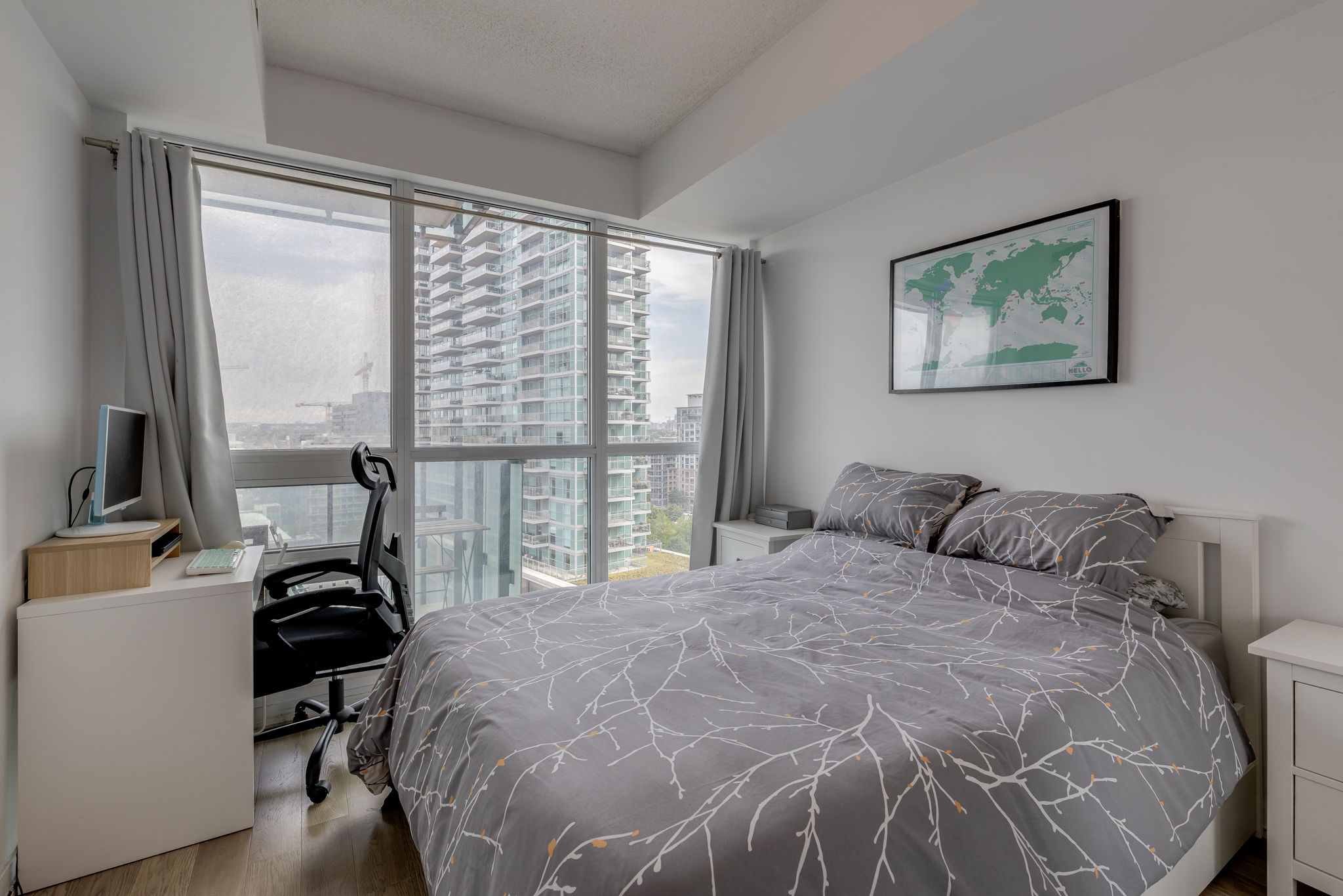 Toronto property showcase — delivered property photograph 16