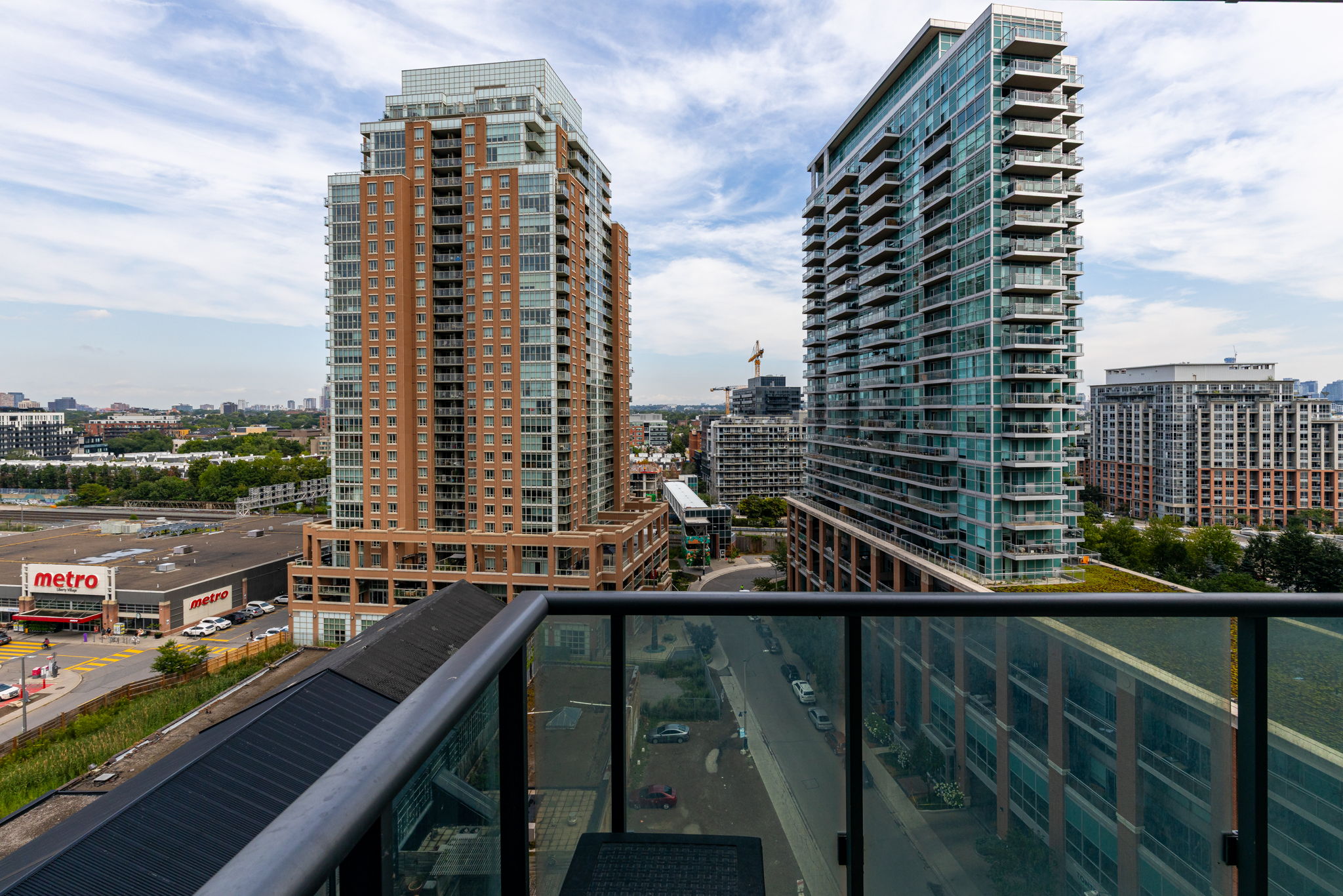 Toronto property showcase — delivered property photograph 24