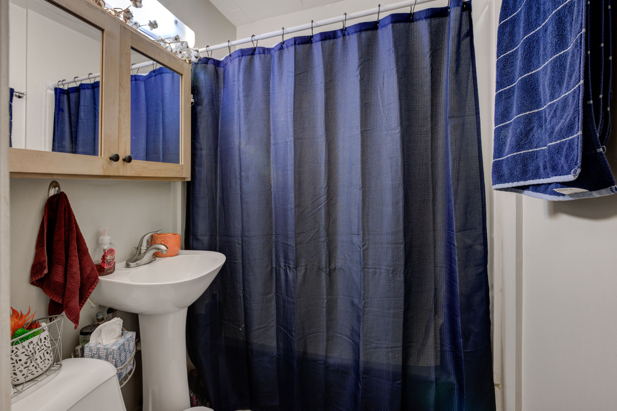 12 Bathroom
