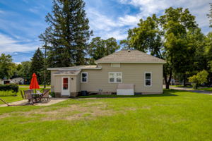 13 Exterior Back