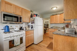 8 Kitchen