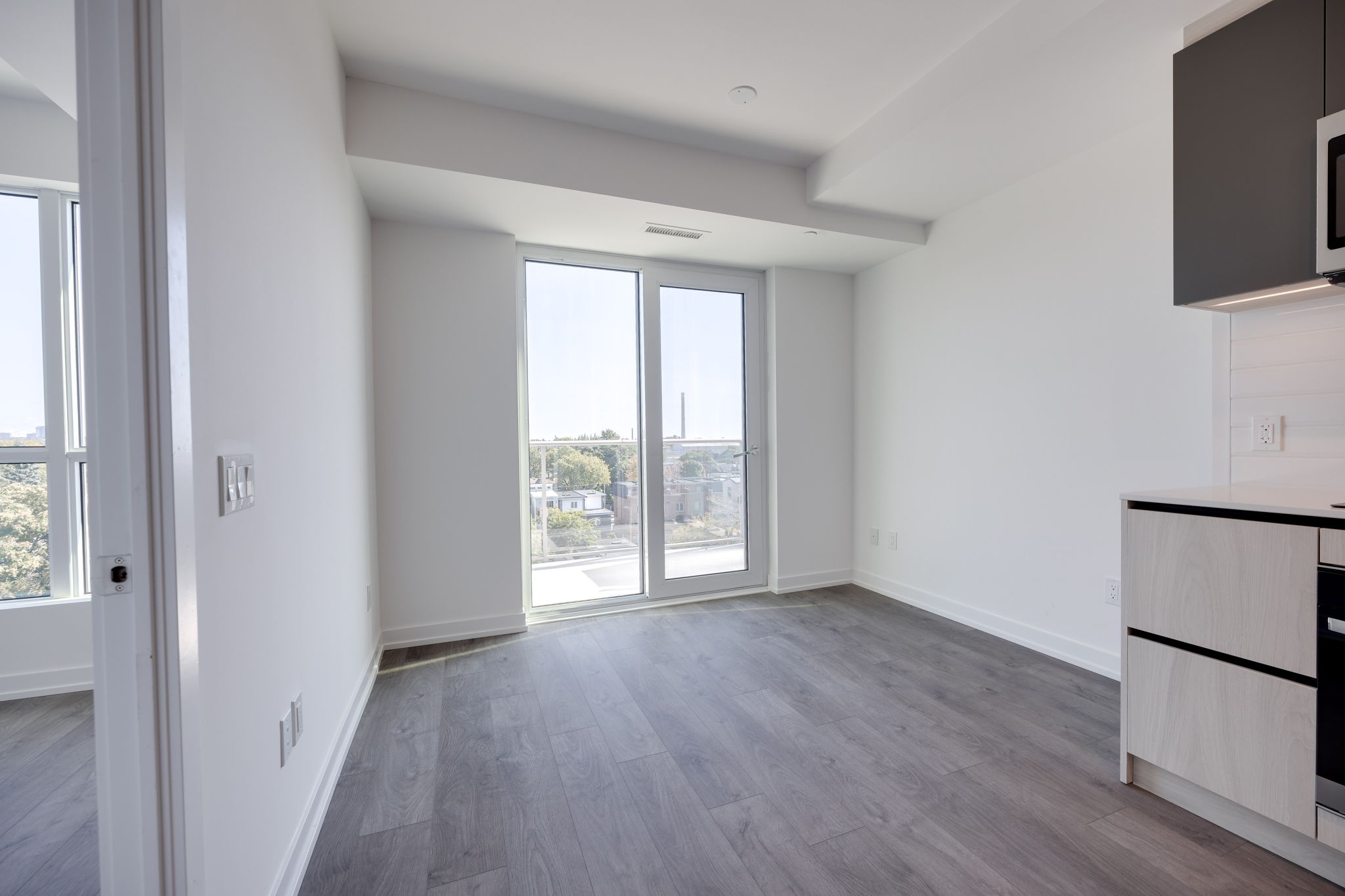 Toronto property showcase — delivered property photograph 8