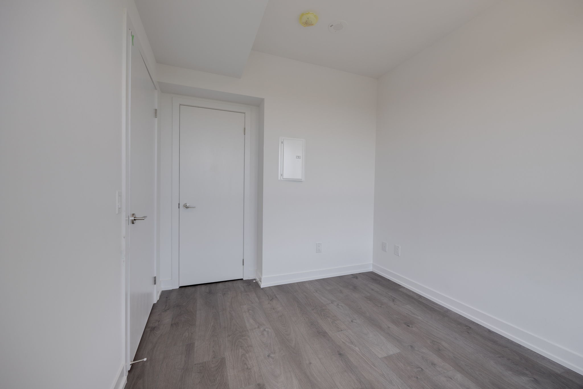 Toronto property showcase — delivered property photograph 13