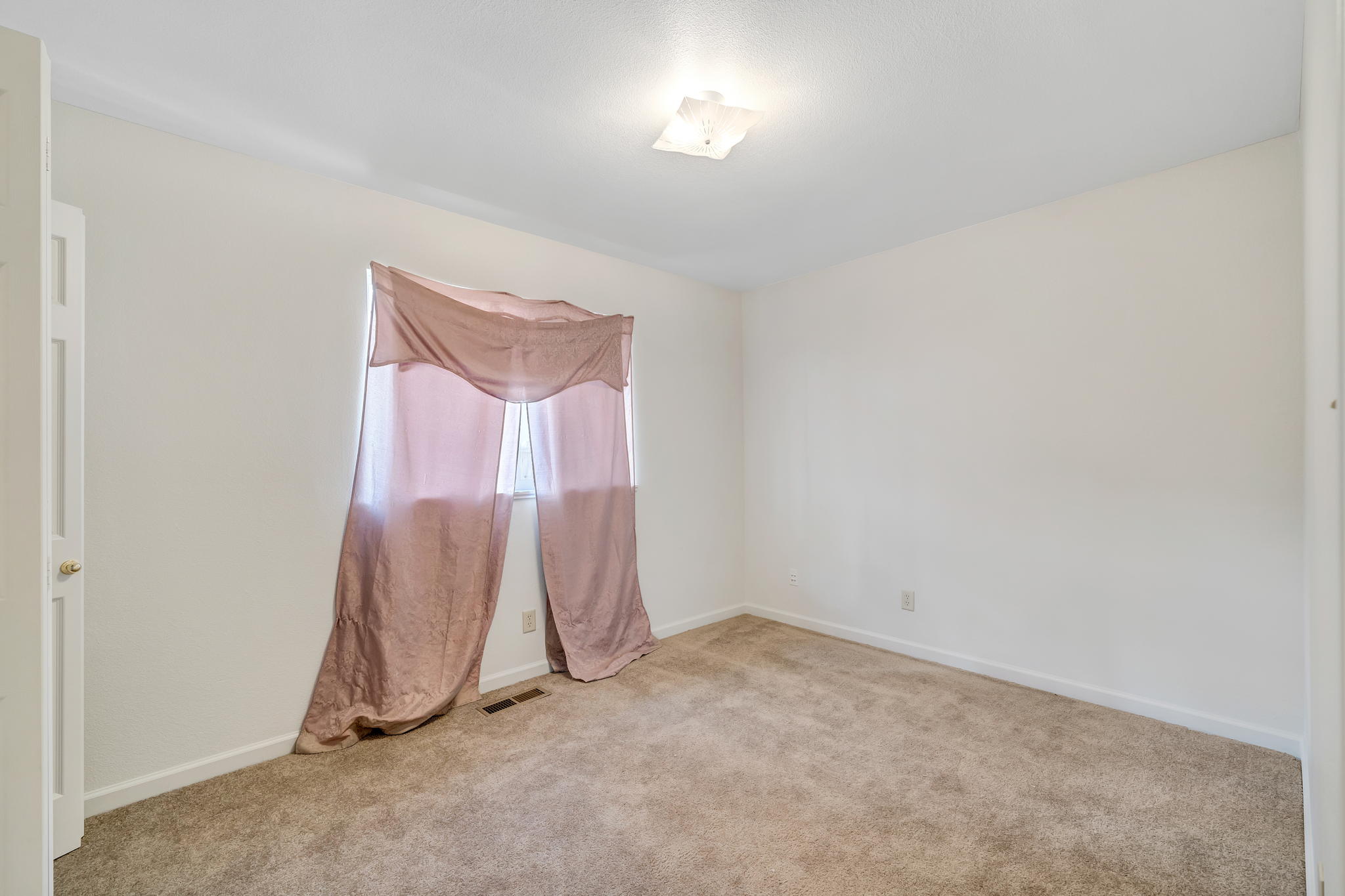 150 N Broadway St, Fallon, NV 89406, USA Photo 23