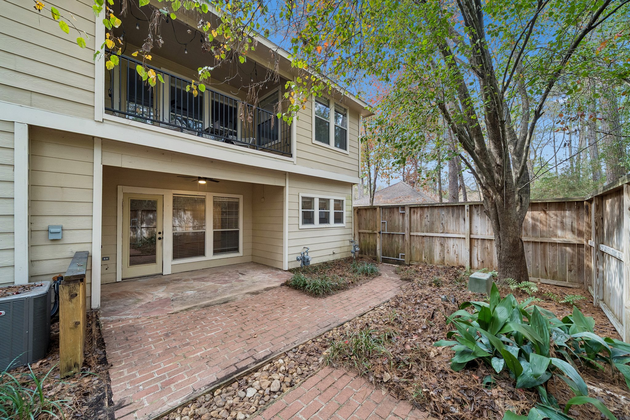 150 N Magnolia Pond Pl, Spring, TX 77381-010.jpg