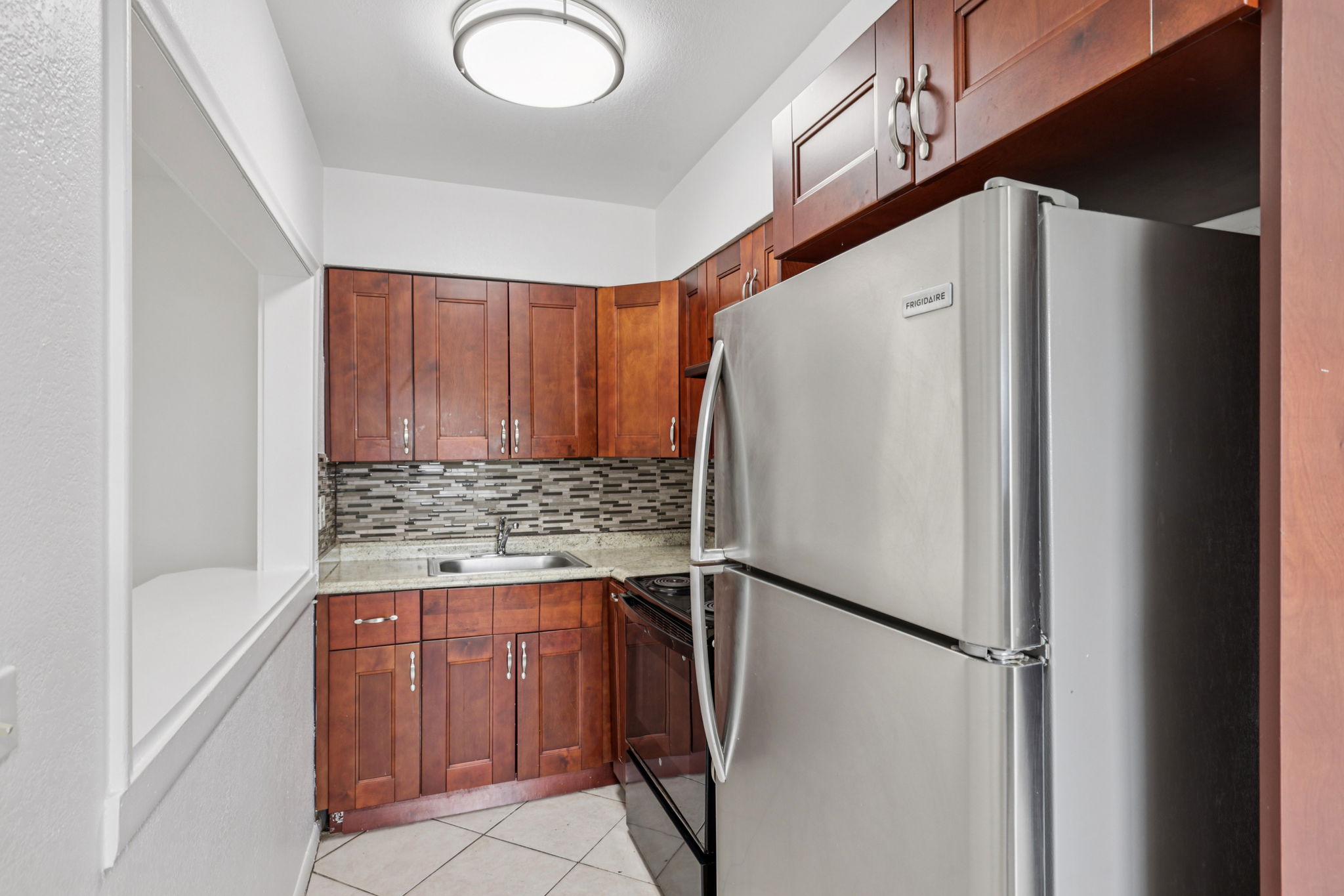 NE 38th St-Apt 7-S1704-012