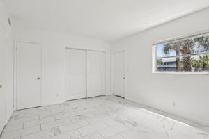 NE 38th St-Apt 7-S1704-021