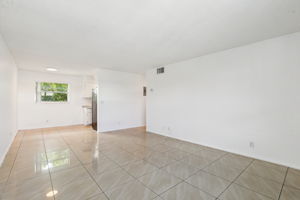 NE 38th St-Apt 14-S1704-006