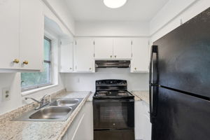 NE 38th St-Apt 14-S1704-014