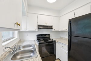 NE 38th St-Apt 14-S1704-016