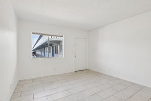 NE 38th St-Apt 35-S1704-010