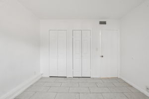 NE 38th St-Apt 35-S1704-025
