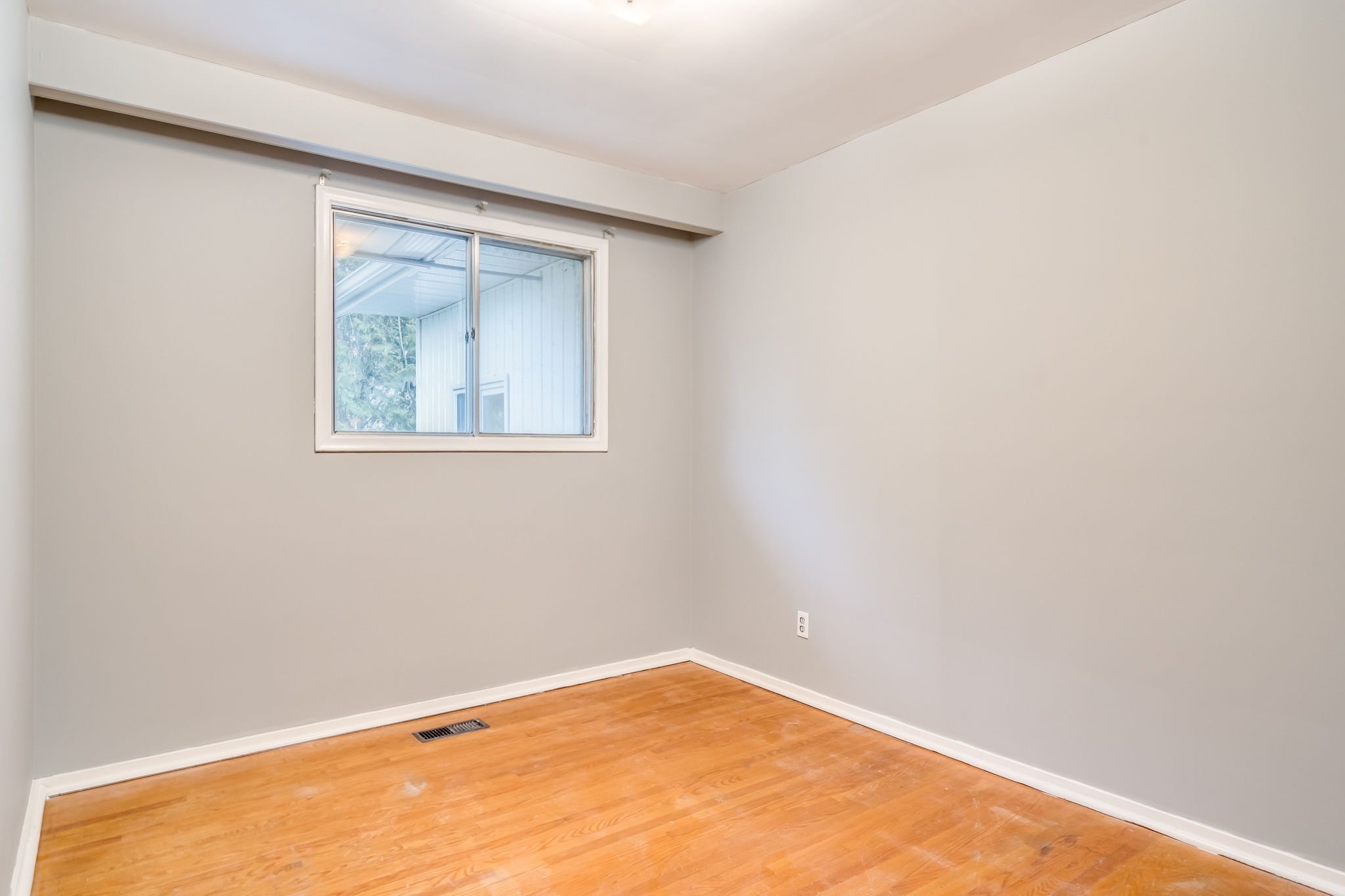  150 Nelson St E, Alliston, ON L9R 1J5, US Photo 26