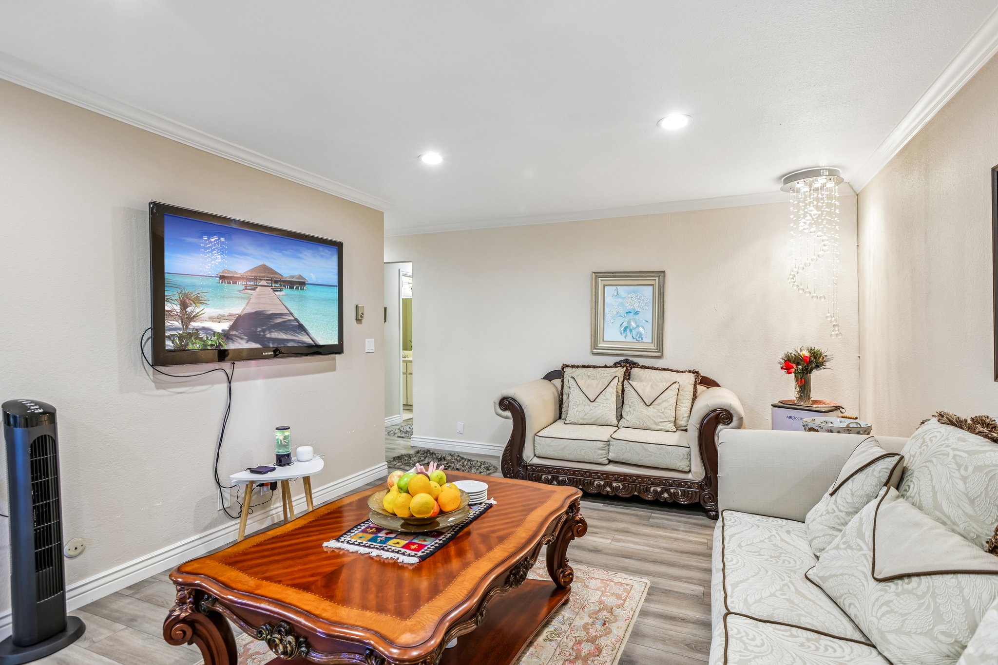 Saratoga Ave 362-S1706-005.jpg