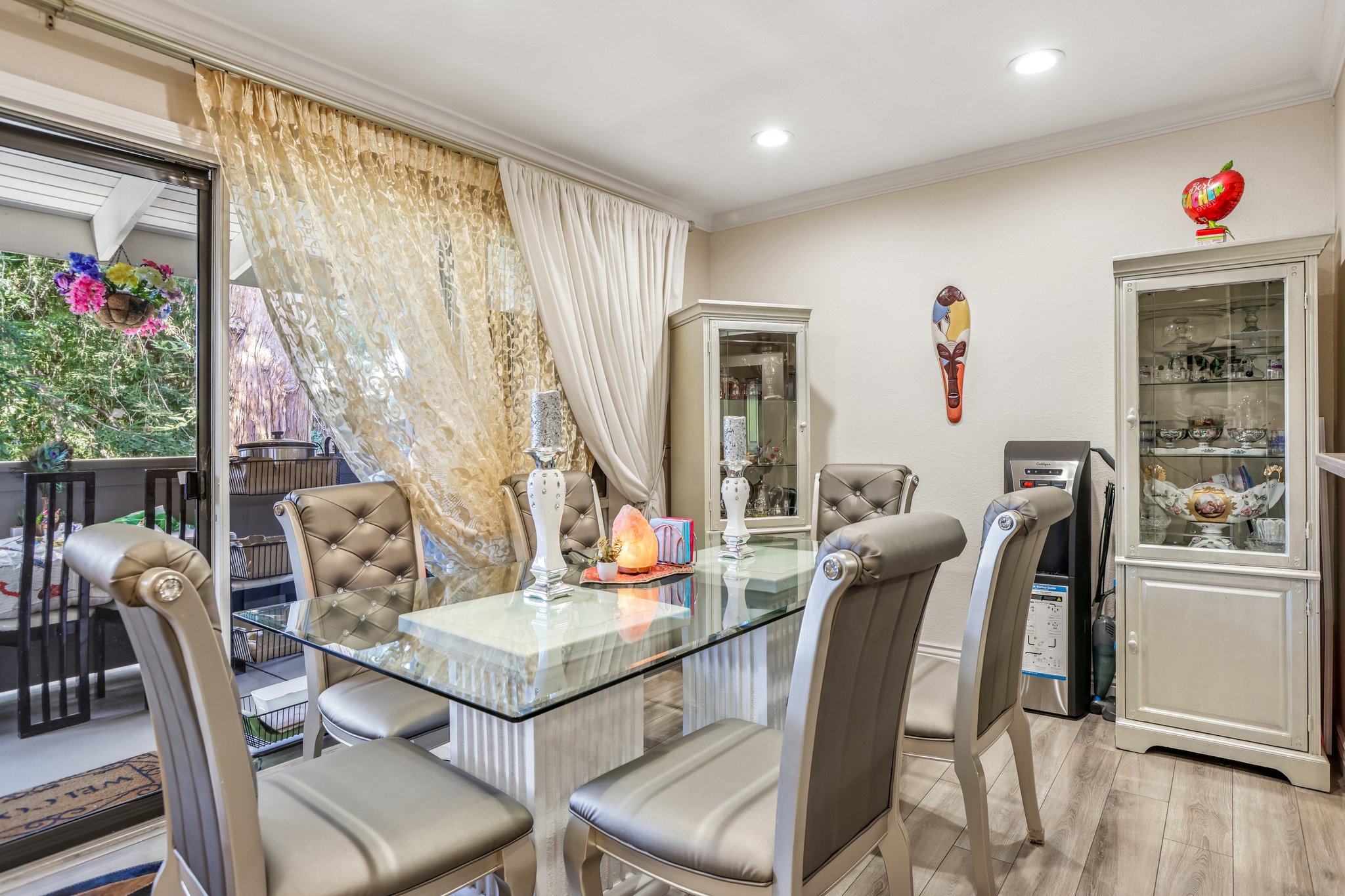 Saratoga Ave 362-S1706-010.jpg