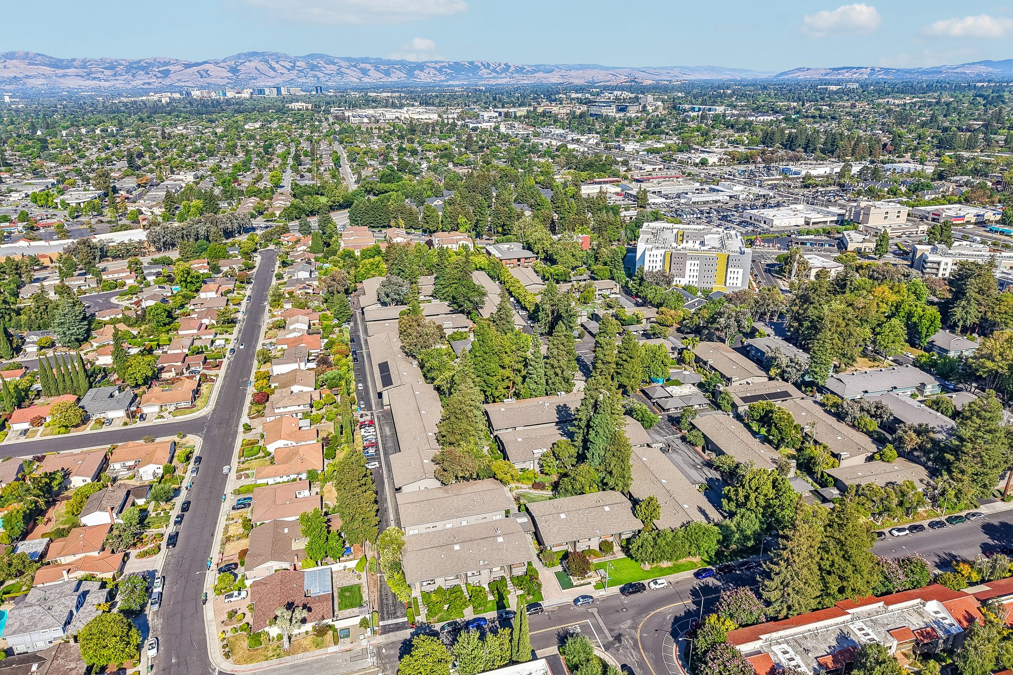 Saratoga Ave 362-S1706-035.jpg