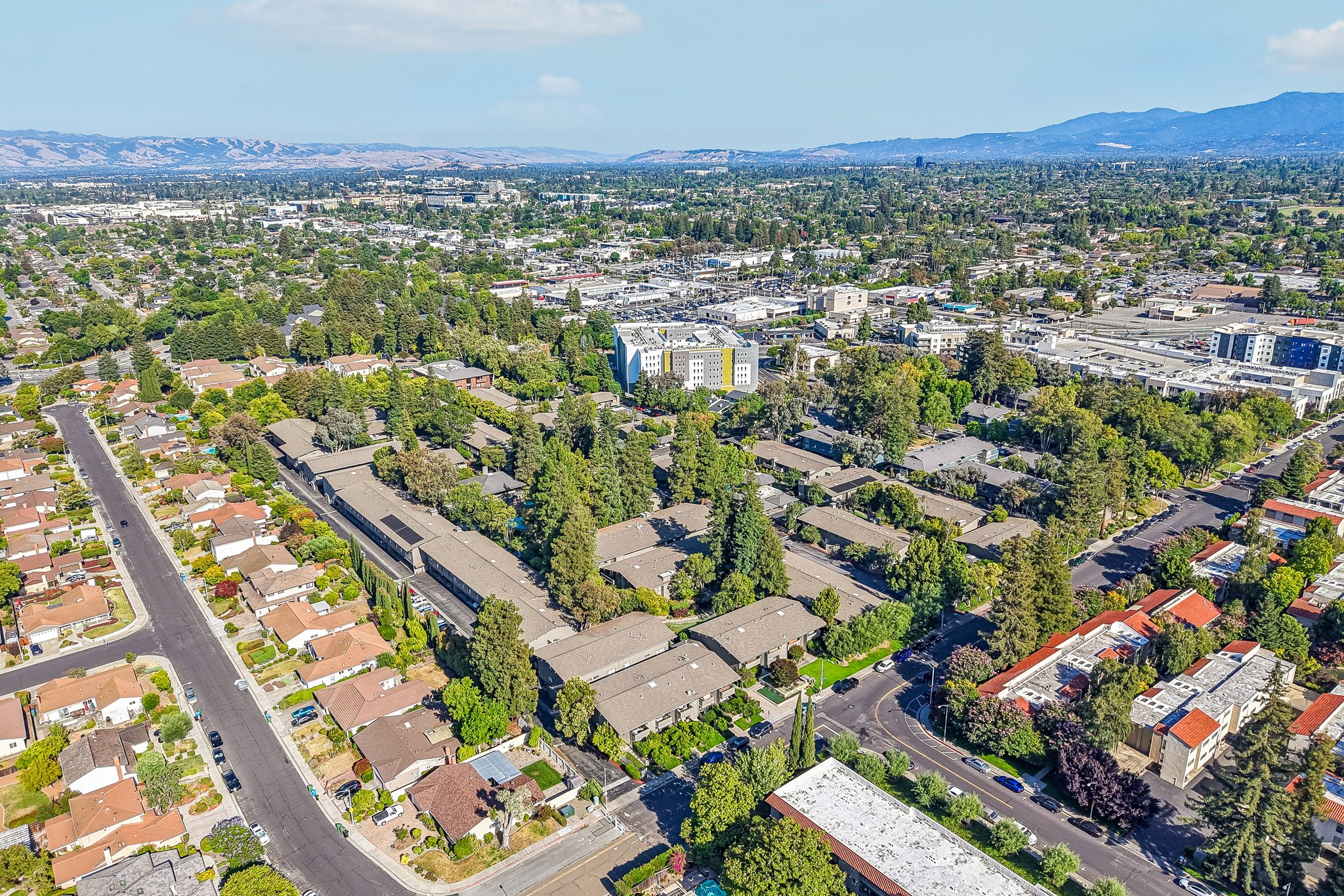 Saratoga Ave 362-S1706-042.jpg