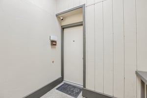 Saratoga Ave 362-S1706-003.jpg