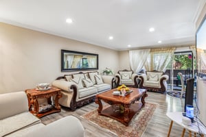 Saratoga Ave 362-S1706-004.jpg