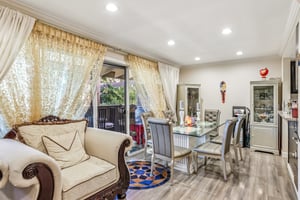 Saratoga Ave 362-S1706-009.jpg