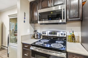 Saratoga Ave 362-S1706-016.jpg