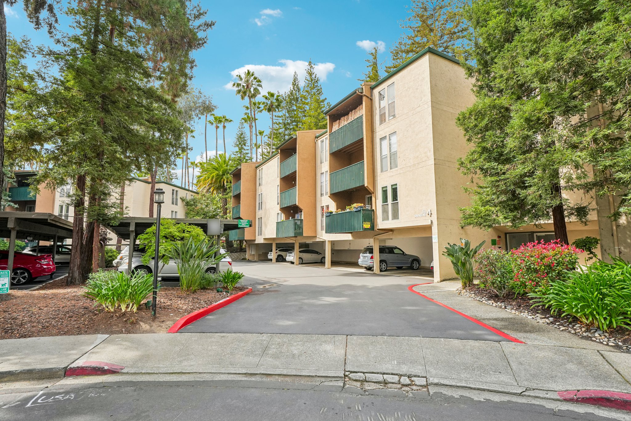 Sharene Ln 103-S0505-003.jpg