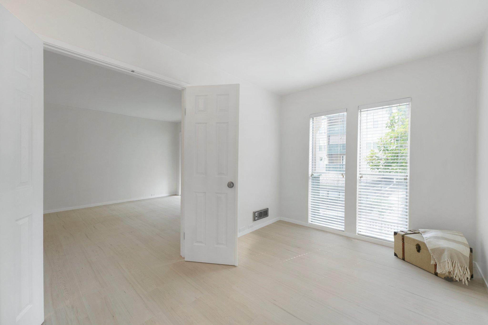 Sharene Ln 103-S0505-032.jpg