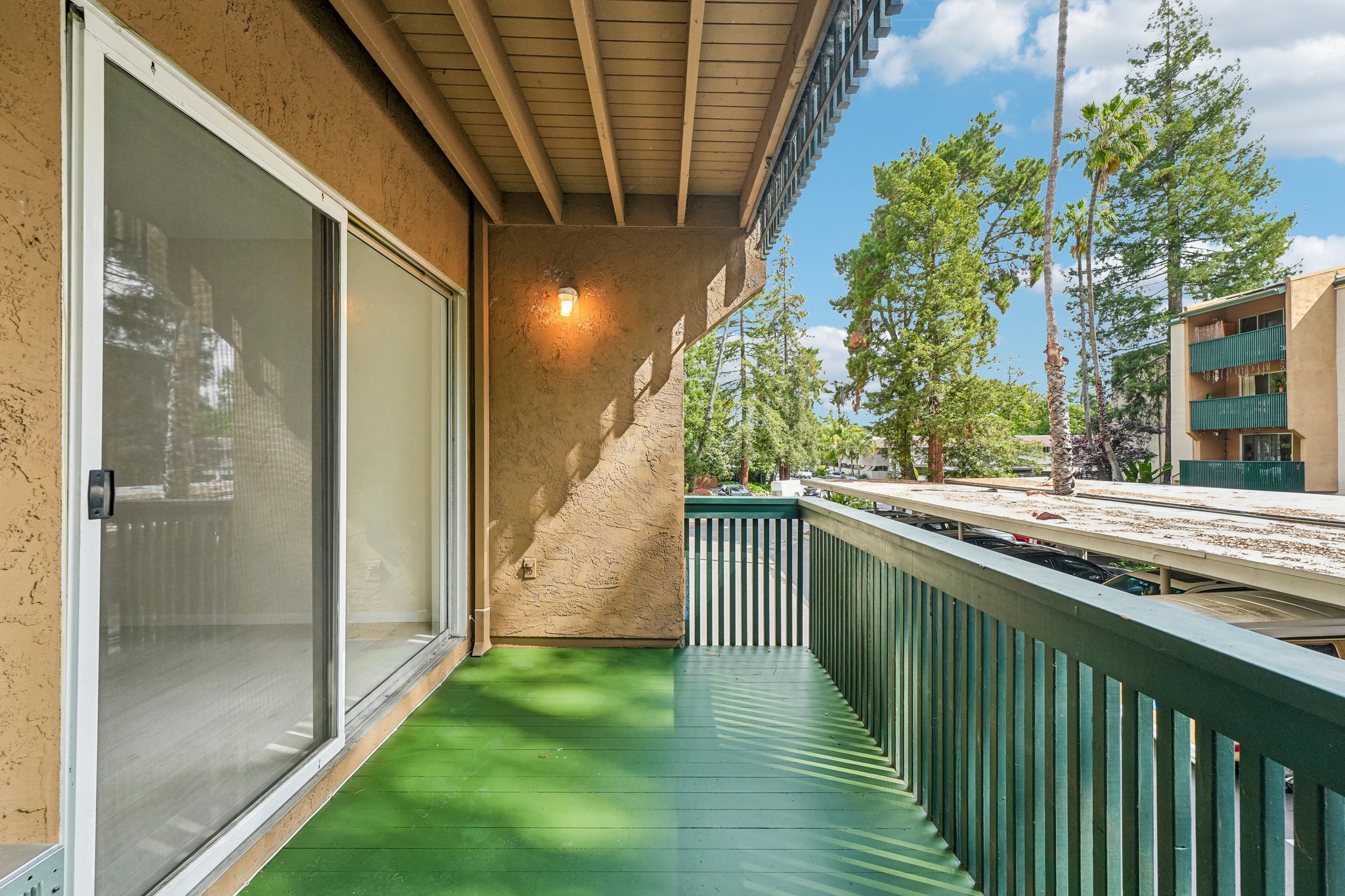 Sharene Ln 103-S0505-039.jpg