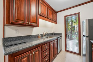 Sharene Ln 103-S0505-016.jpg
