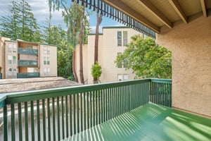 Sharene Ln 103-S0505-037.jpg