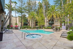 Sharene Ln 103-0505-901.jpg