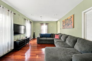  Photo 49