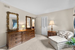 20. Upper bedroom.jpg