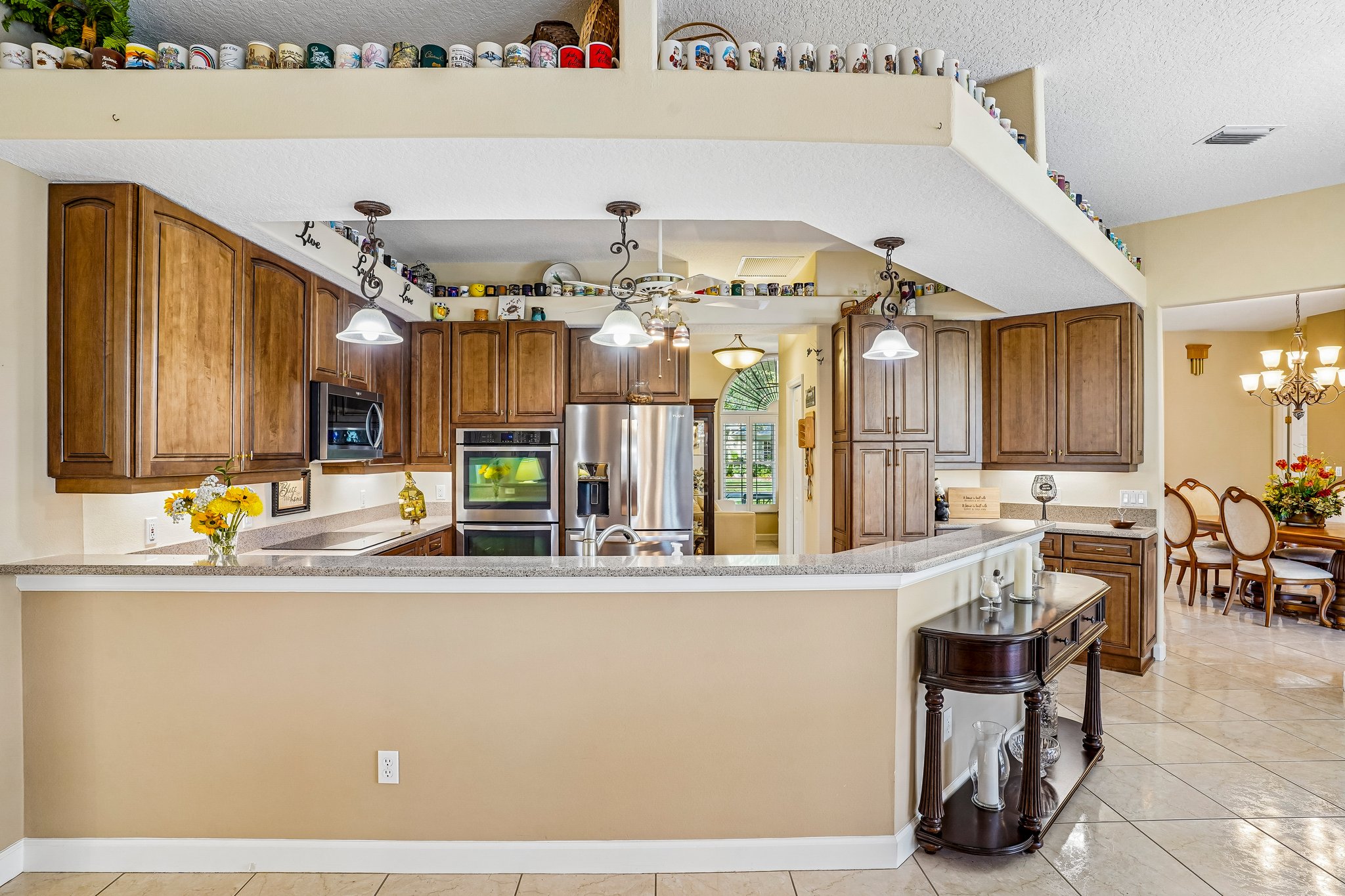 Edgewater Dr-S2909-021.jpg