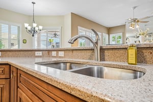 Edgewater Dr-S2909-020.jpg