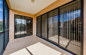 Main Level Lanai 3