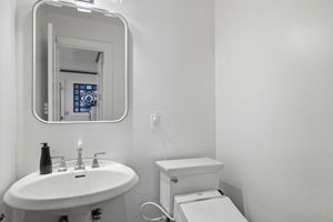  Photo 47