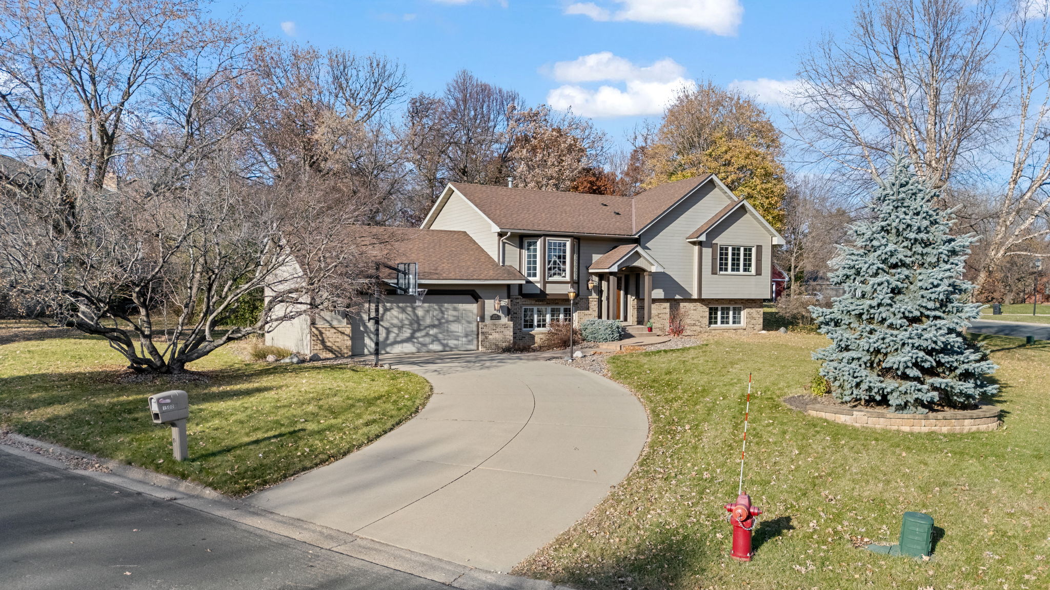 1500 Rushmore Dr