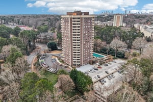 Clairmont Rd-S1902-018.jpg