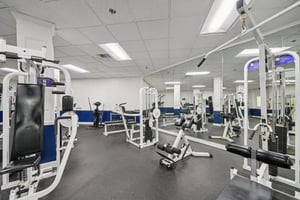 Clairmont Rd-1902-908.jpg