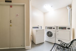  Photo 36