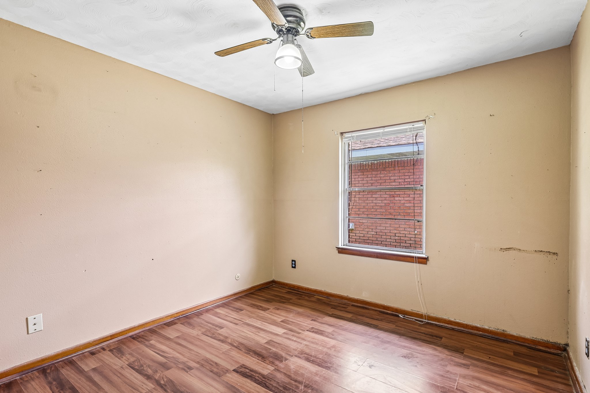 Colby Dr-S1505-014.jpg