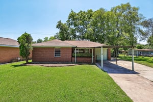Colby Dr-S1505-001.jpg